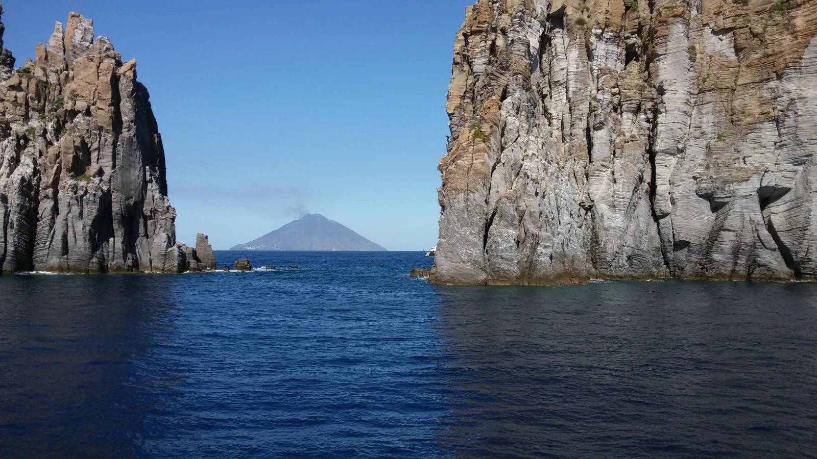 From Cefalù: Panarea and Stromboli - Aeolian Islands